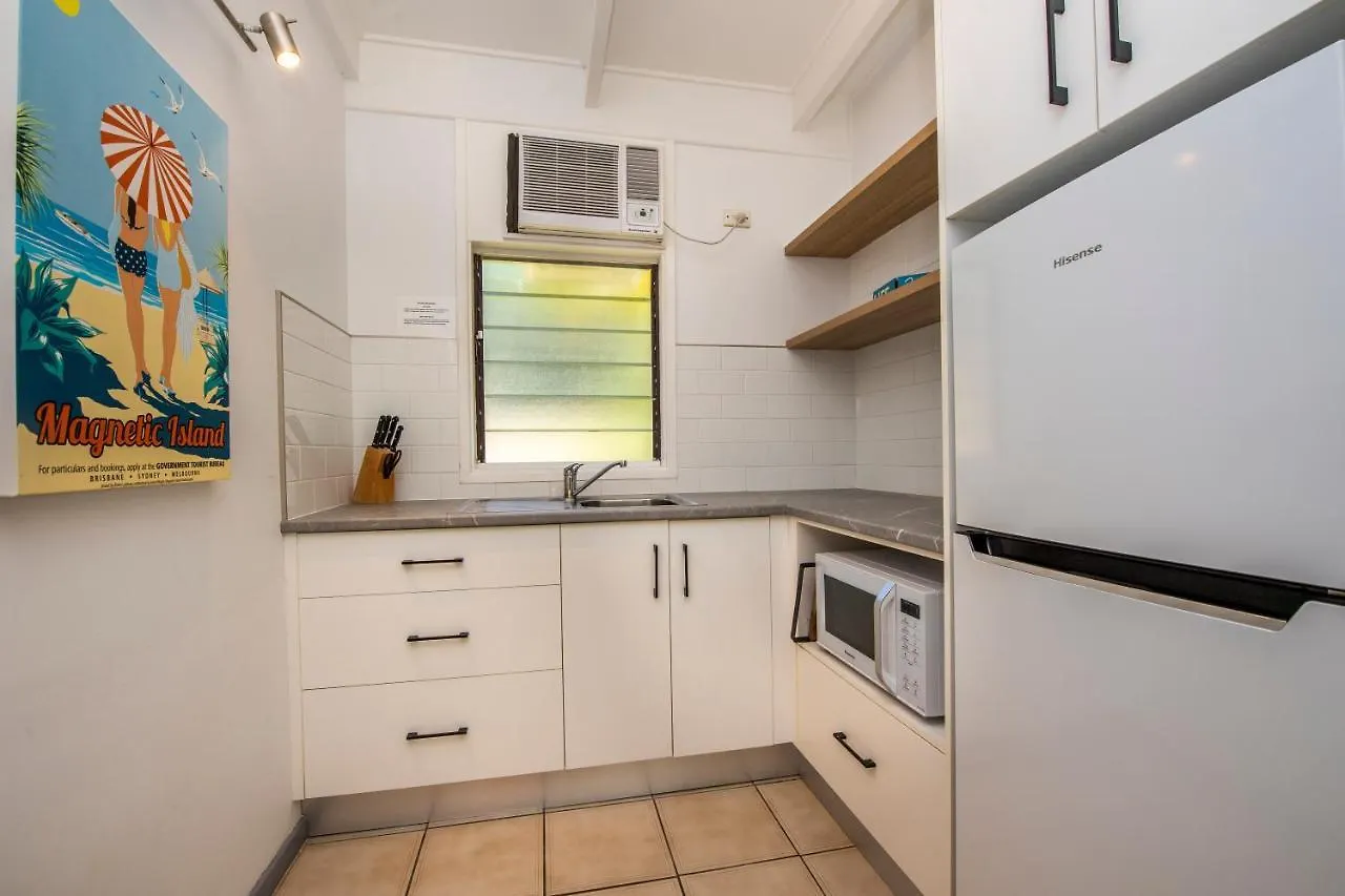 Resort Magnetic Island Studio Nelly Bay Australia